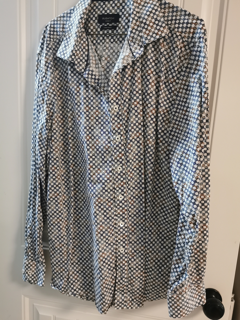 Bugatchi Men’s Blue Patterned Button-Up Shirt